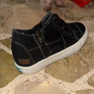 Blowfish Black and White Platform Sneakers with Contrast Stitching